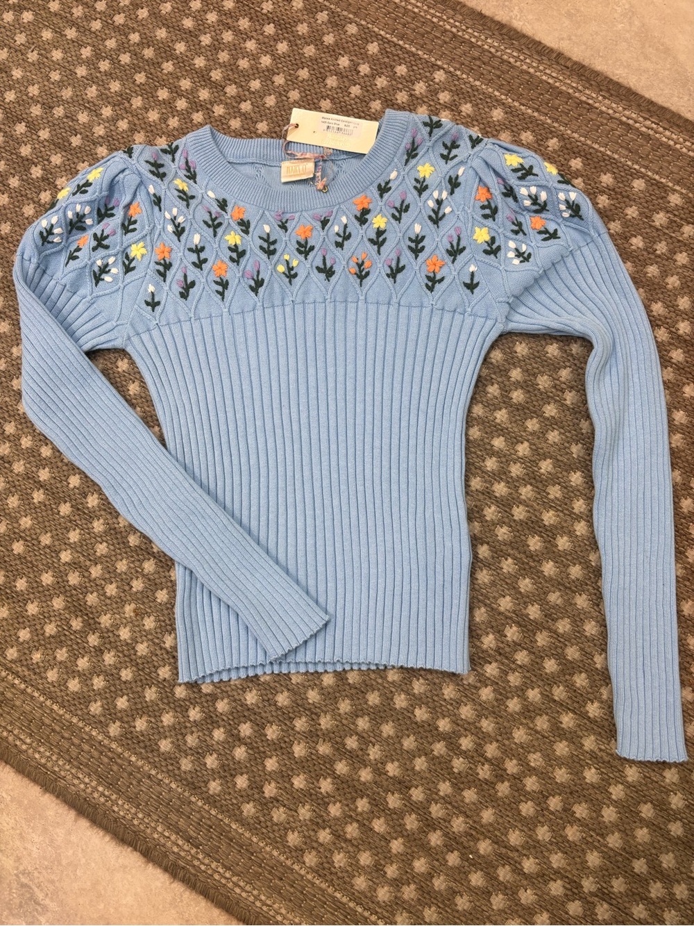 Marlo Girls Maisie Light Blue Floral Embroidered Ribbed Lightweight Knit Top NWT